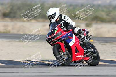 media/Nov-30-2025-TrackXperience (Sun) [[c0061d280f]]/3-Level 1/Session 2 (Turn 14)/